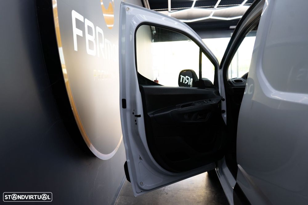Peugeot Partner Outro - 16
