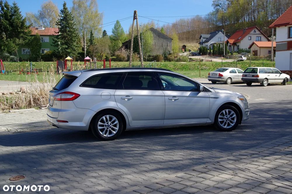 Ford Mondeo 2.0 TDCi Champions Edition - 17