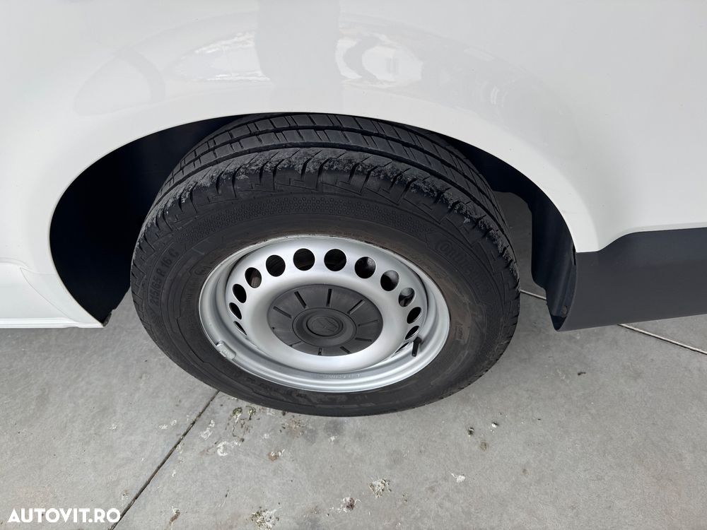 Volkswagen Transporter T6 Mixt - 28