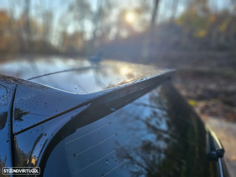 VW Golf 1.6 TDi R-Line - 29