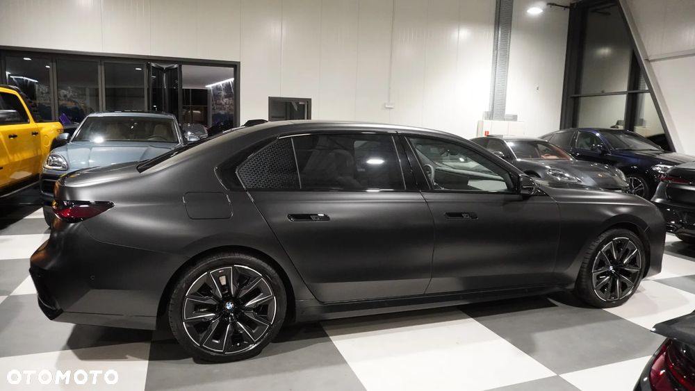 BMW Seria 7 740d xDrive - 20