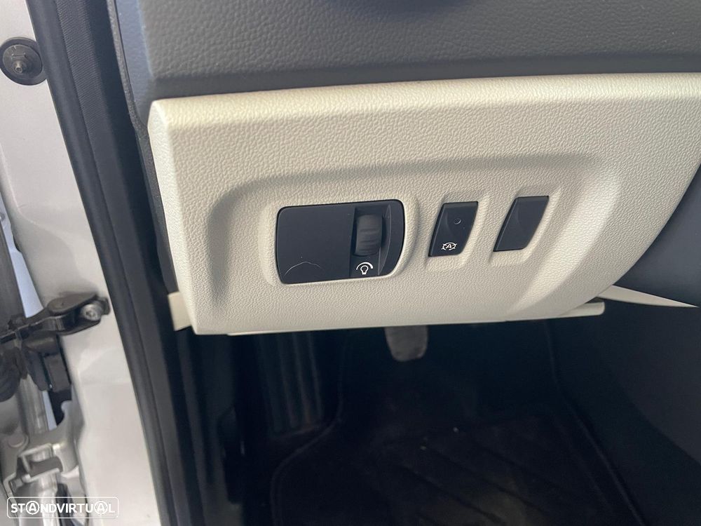 Renault Captur ENERGY dCi 90 S&S Intens - 12