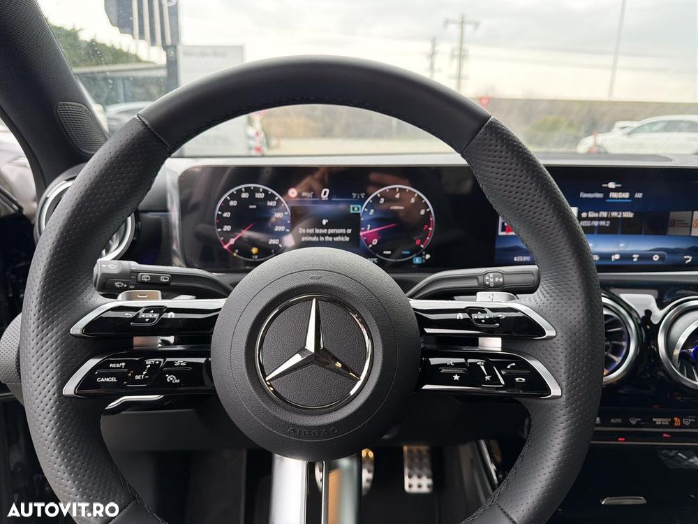 MERCEDES-BENZ A-Class 2024 — imagine 10