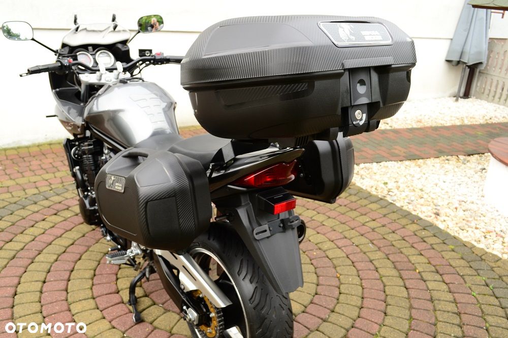 Suzuki Bandit - 37