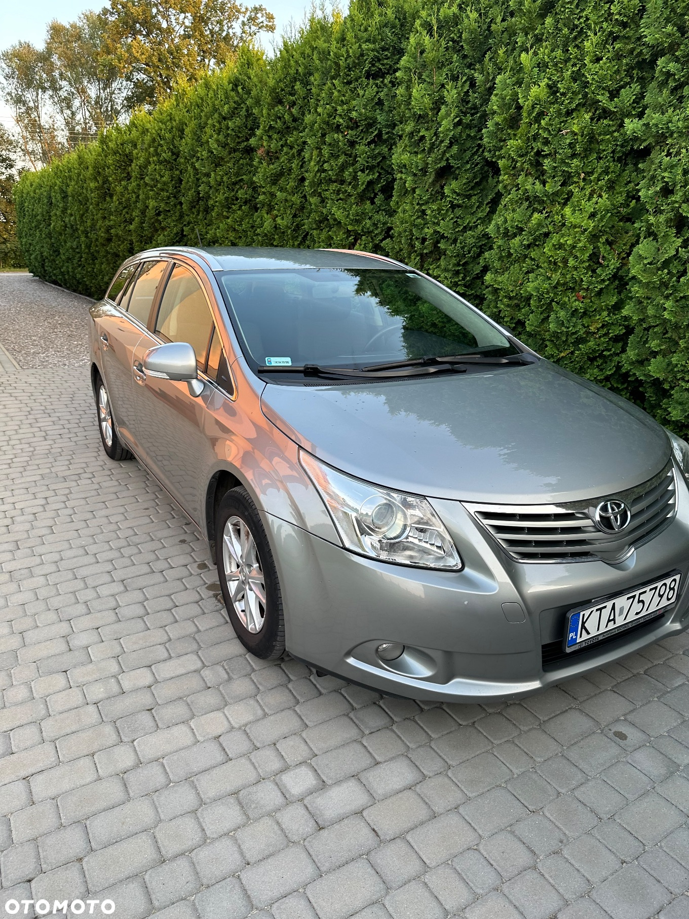 Toyota Avensis Combi 1.6 - 7