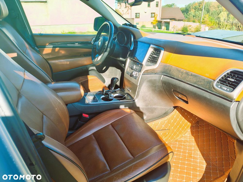 Jeep Grand Cherokee 3.6 V6 Overland Summit - 11