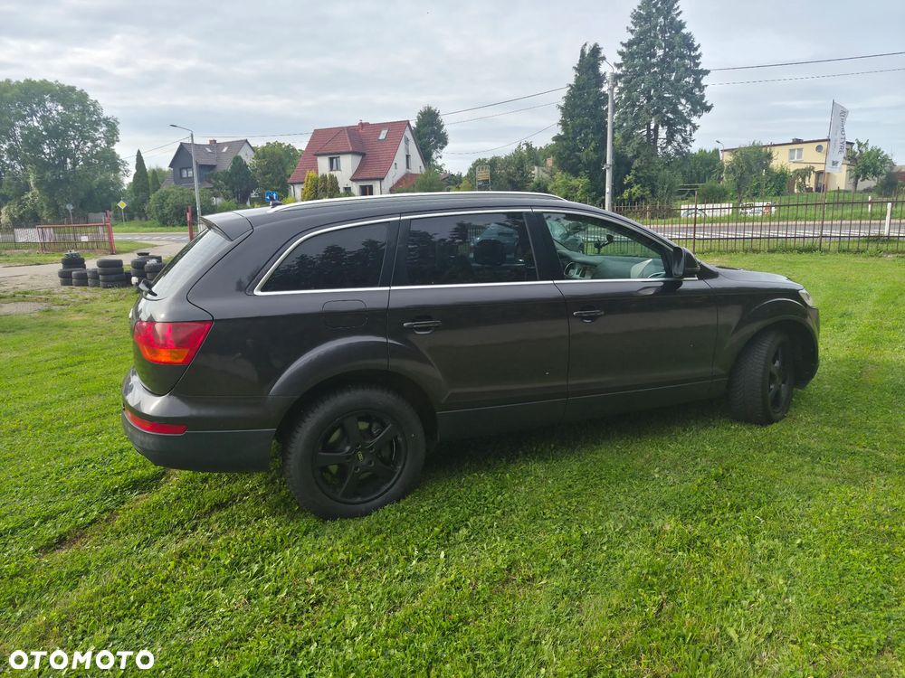Audi Q7 - 15