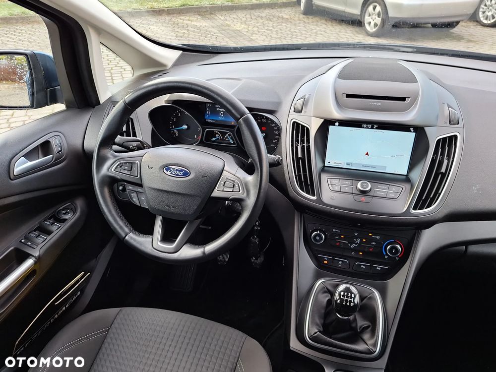 Ford Grand C-MAX - 13