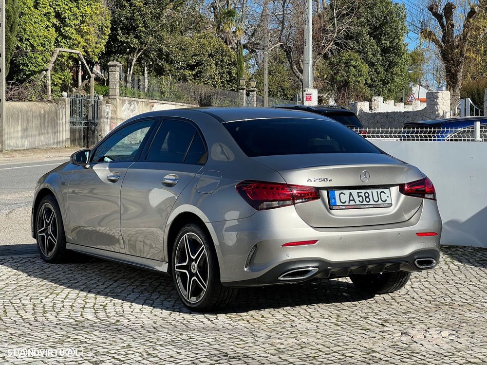 Mercedes-Benz A 250 Limousine e 8G-DCT AMG Line - 8