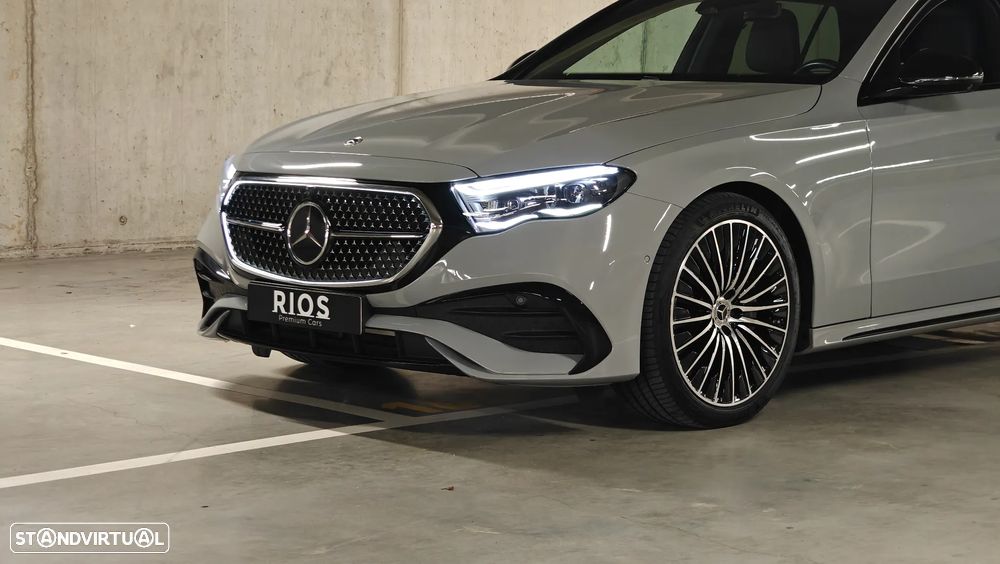 Mercedes-Benz E 300 Standard - 11