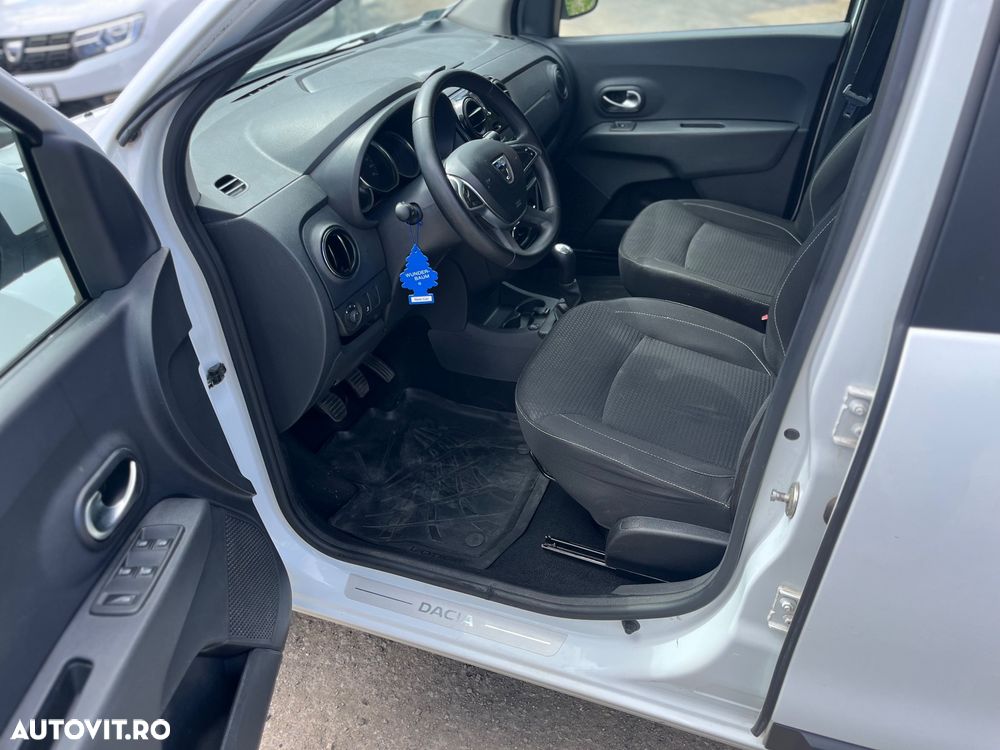 Dacia Lodgy 1.6 SCe Laureate - 13