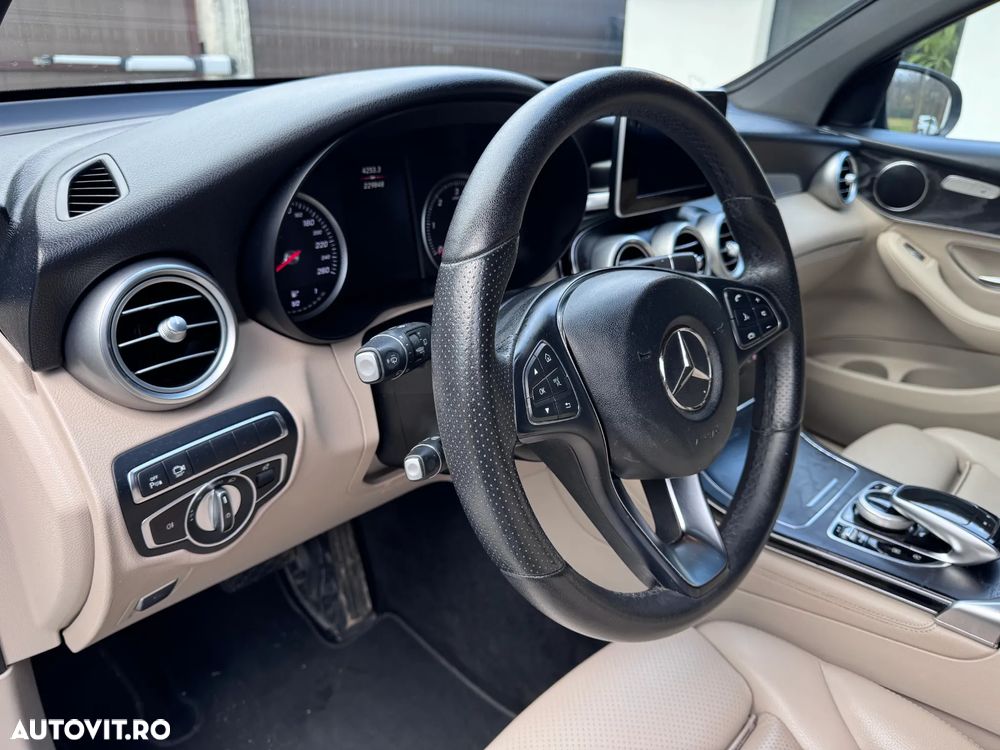 Mercedes-Benz GLC Coupe - 11