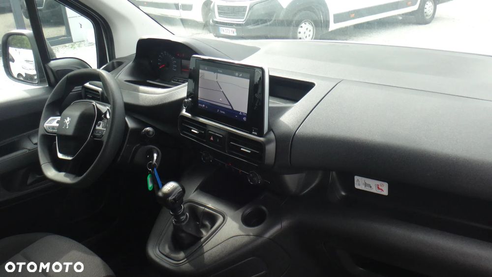 Peugeot Partner - 9