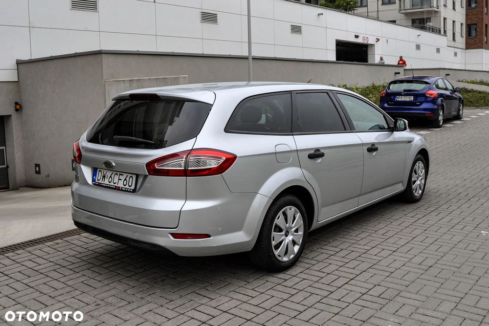 Ford Mondeo SW 2.0 TDCi Trend - 4