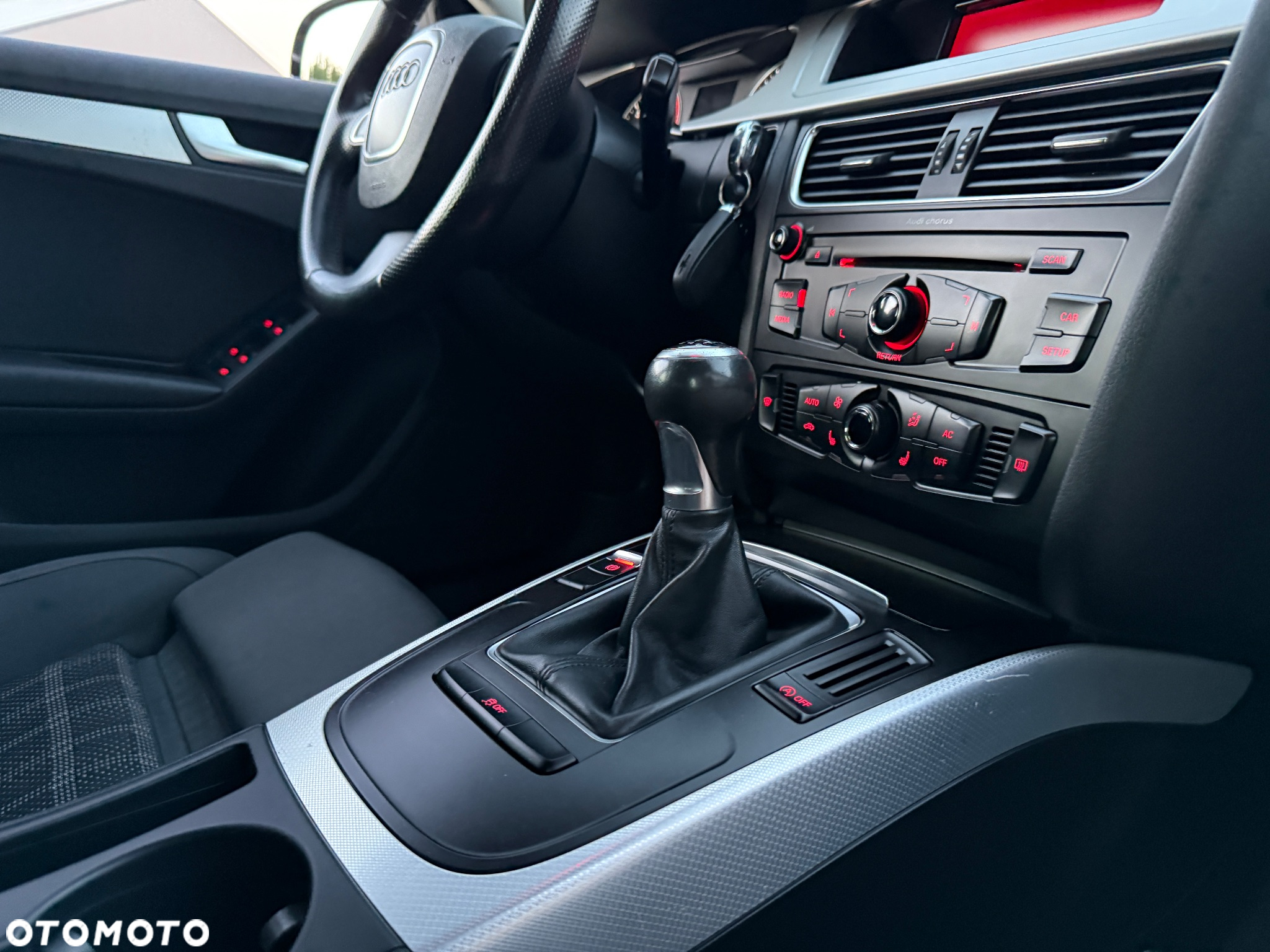 Audi A4 2.0 TDI - 9