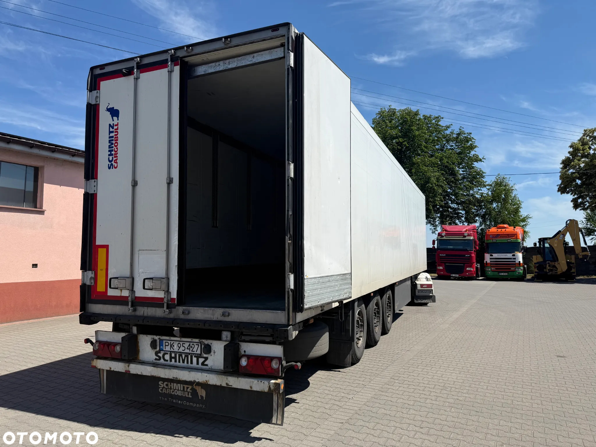 Schmitz Cargobull SKO24 - 3