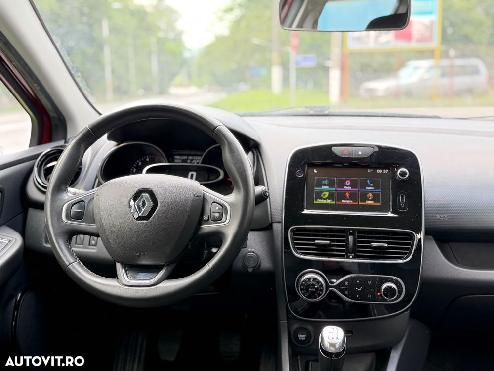 Renault Clio - 13