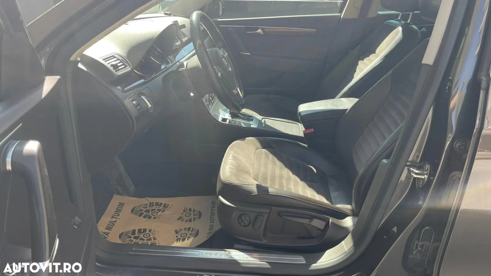 Volkswagen Passat 2.0 TDI BlueMotion Tehnology DSG Highline - 9
