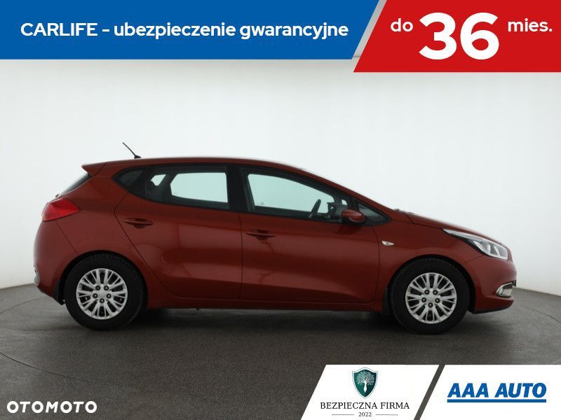 Kia Ceed - 7
