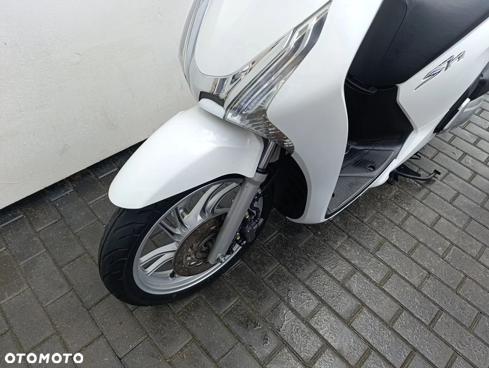 Honda SH - 10