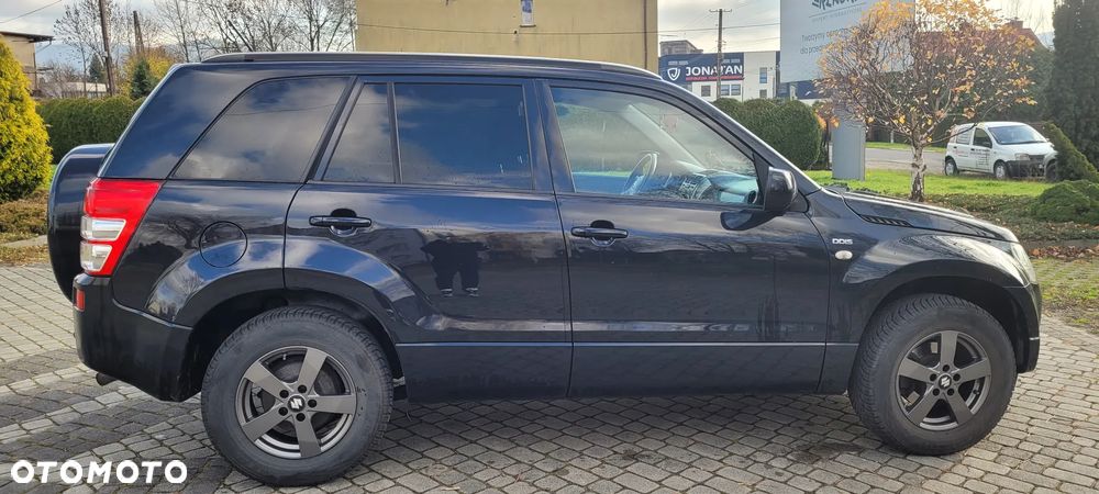 Suzuki Grand Vitara 1.9 DDiS - 5