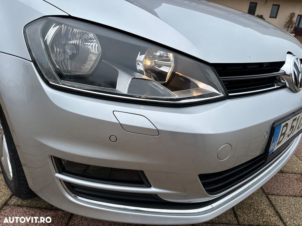 Volkswagen Golf 1.6 TDI BlueMotion Technology DSG Lounge - 10