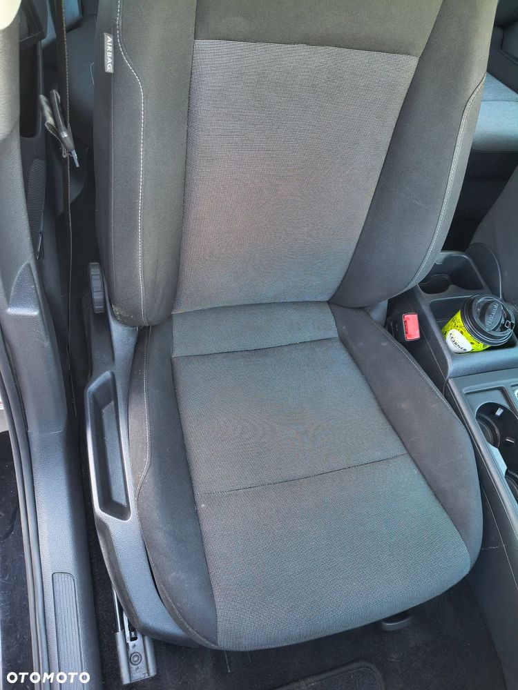 Volkswagen Golf 1.2 TSI BMT Trendline - 26