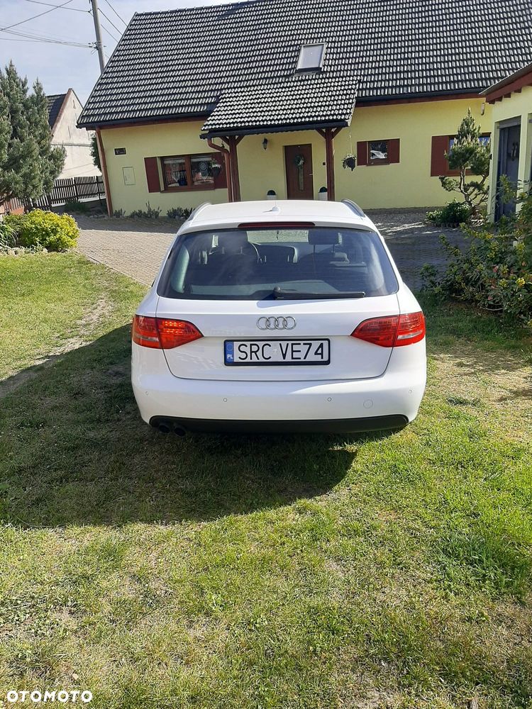 Audi A4 Avant - 2