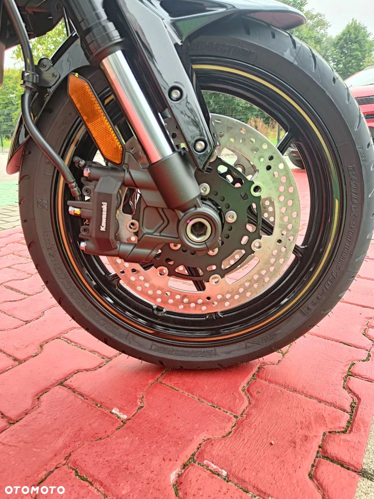Kawasaki Versys 1000 - 15