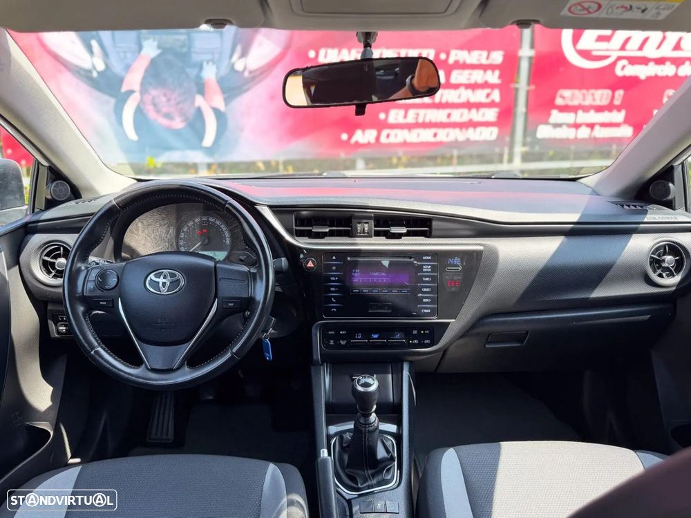 Toyota Auris 1.4 D-4D ACtive - 13