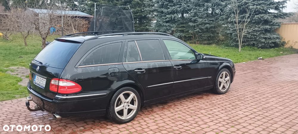 Mercedes-Benz Klasa E 320 Elegance - 3