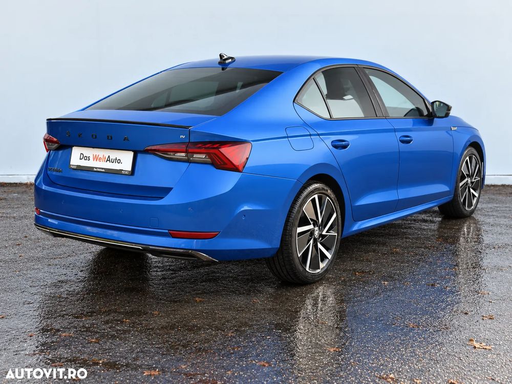Skoda Octavia 2021 photo 3