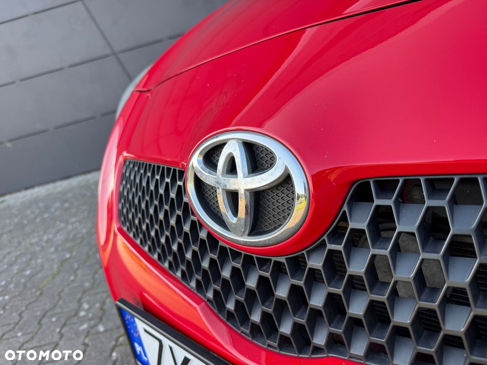 Toyota Yaris 1.3 Luna Premium - 5