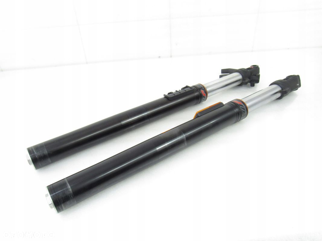 Lagi komplet KTM Duke 125, 19r ABS - 5