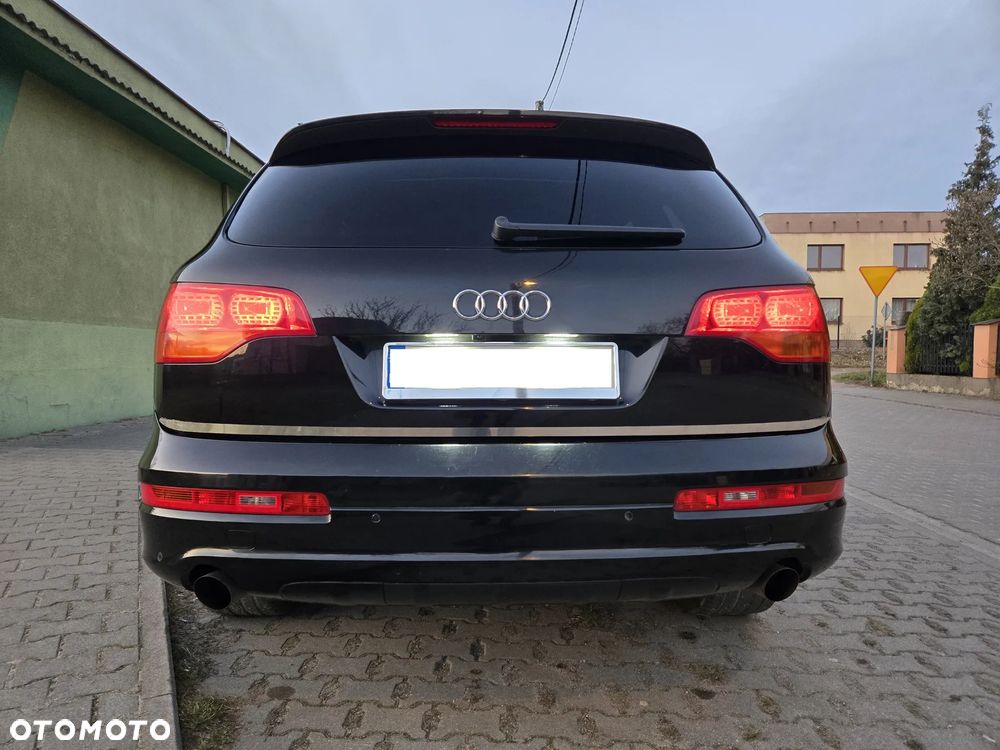 Audi Q7 - 6
