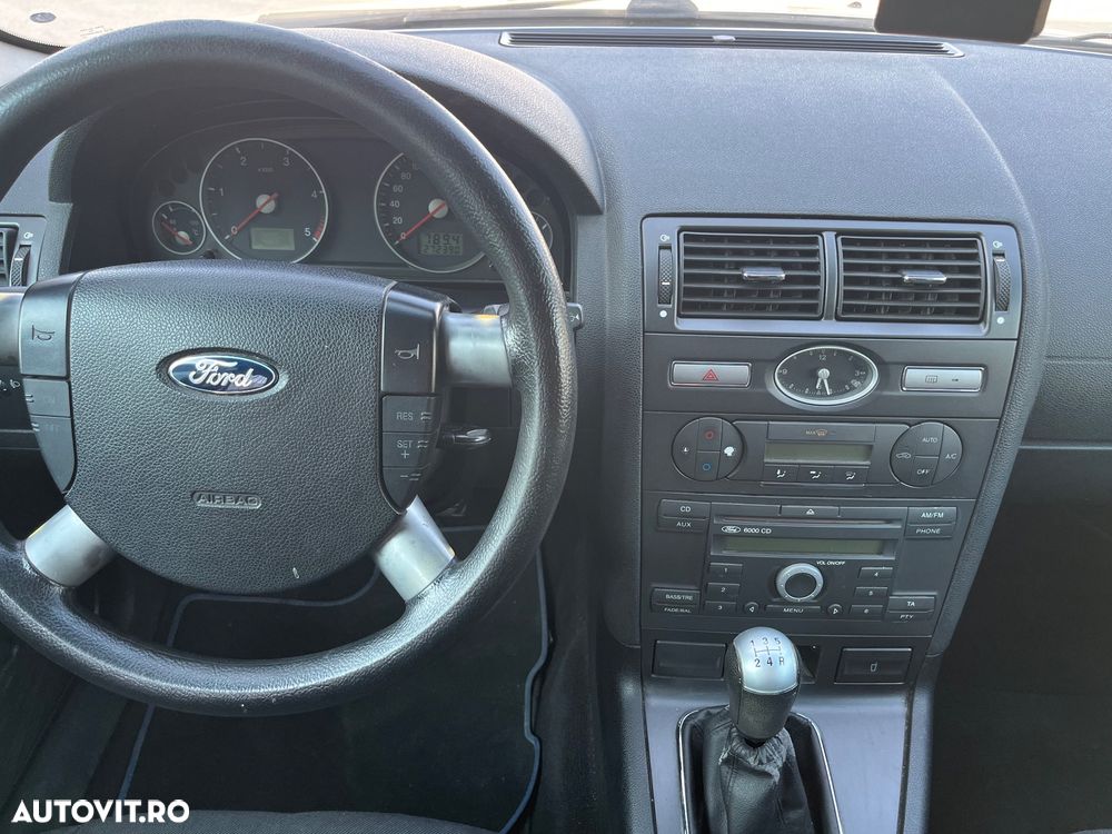 Ford Mondeo 2.0 TDCI Ghia - 5