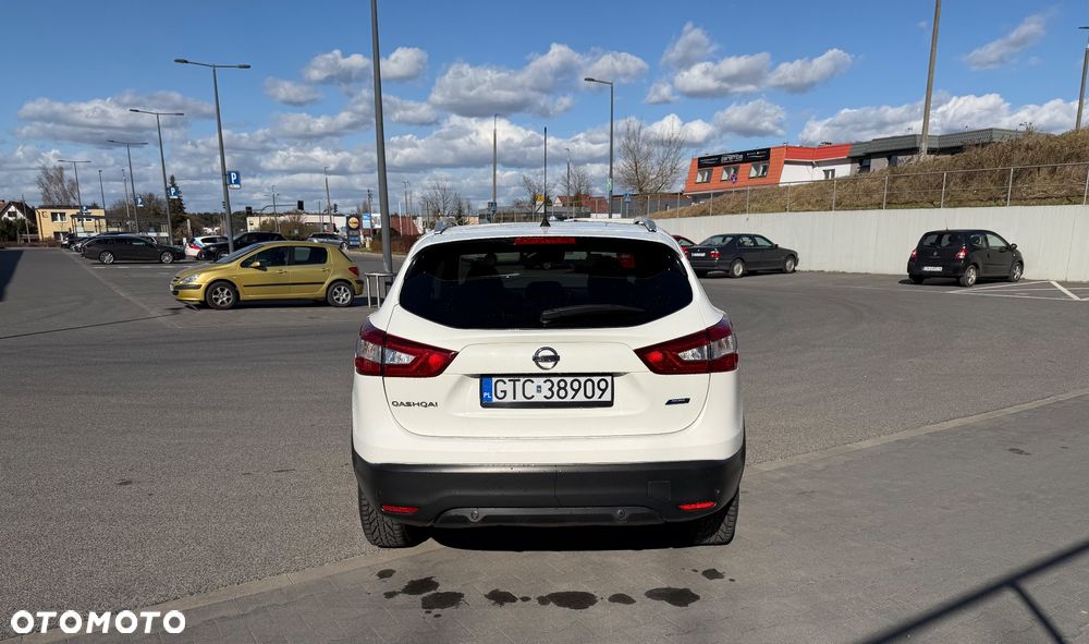 Nissan Qashqai - 4