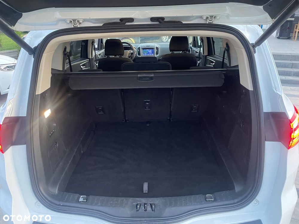 Ford S-Max 2.0 EcoBlue Titanium - 19