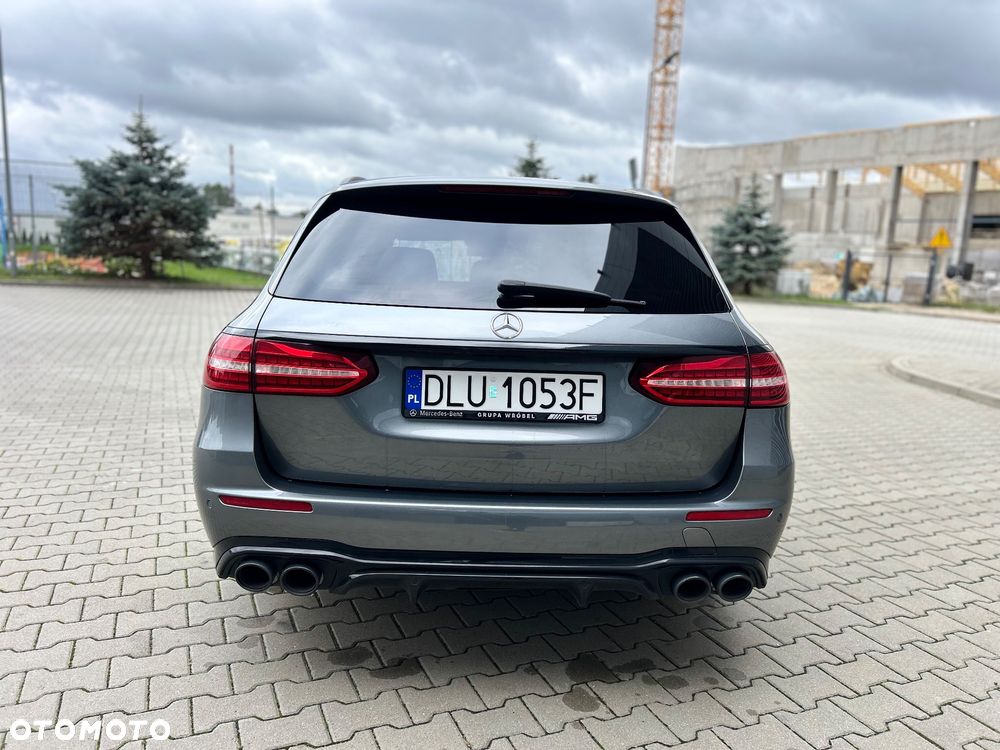 Mercedes-Benz Klasa E AMG 53 4Matic+ T AMG Speedshift TCT-9G - 5