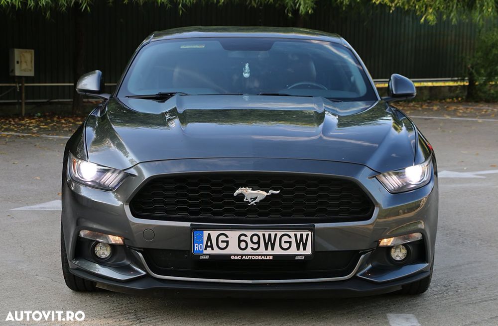 Ford Mustang 2.3 EcoBoost Aut. - 17