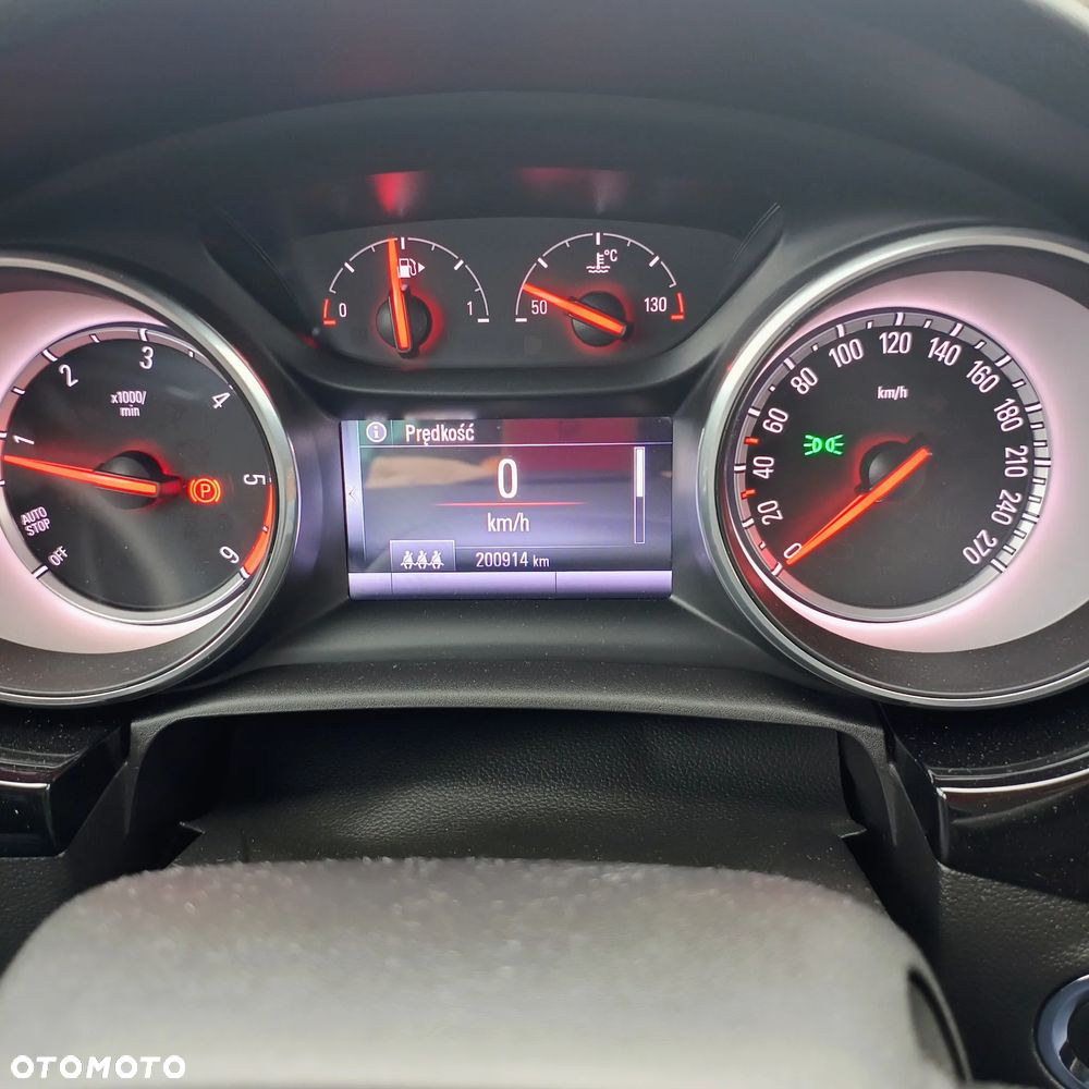 Opel Astra 1.6 D (CDTI) Start/Stop Innovation - 38