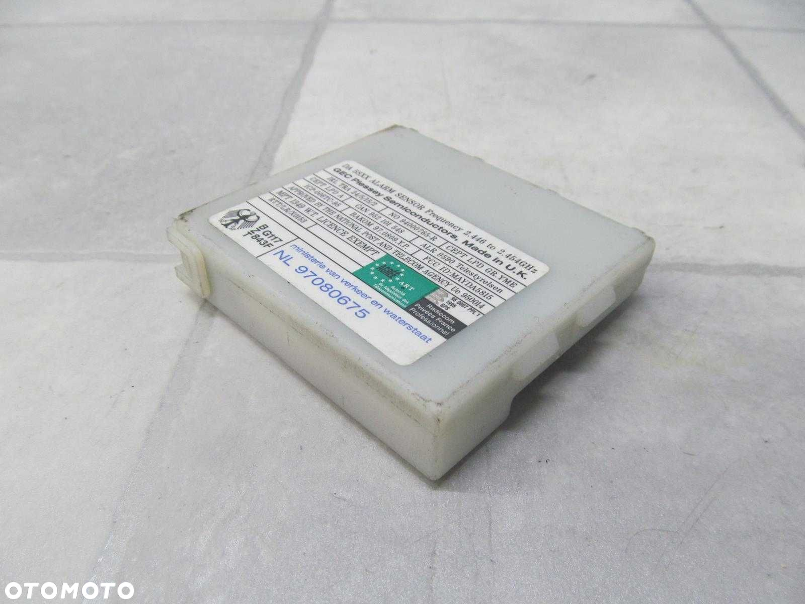 VOLVO S60 V70 00-07 MODUL SENSOR ALARMU 8622636 - 3