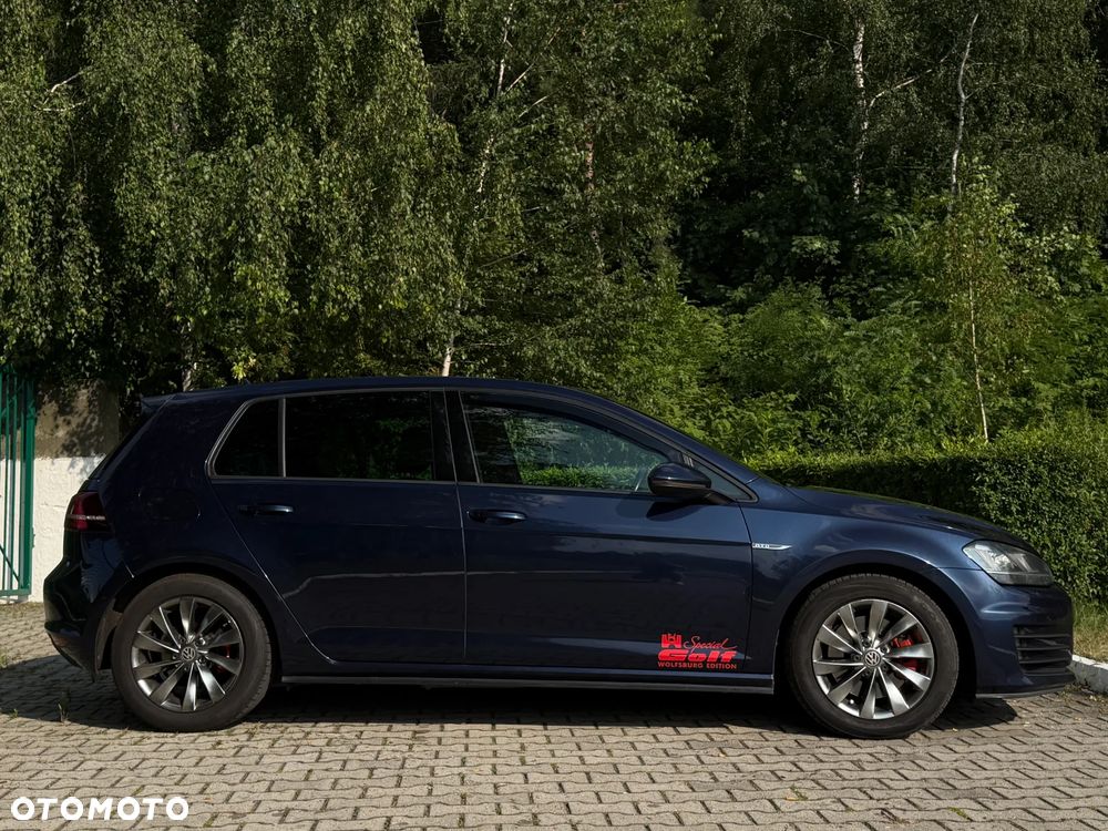 Volkswagen Golf - 3