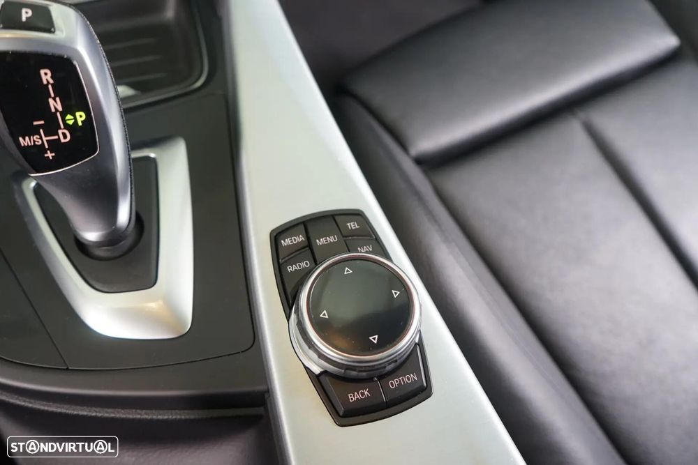 BMW 320 d Aut. Efficient Dynamics Edition Advantage - 31