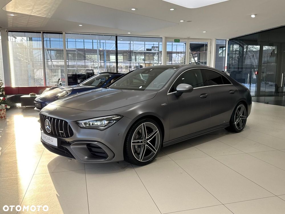 Mercedes - Benz CLA