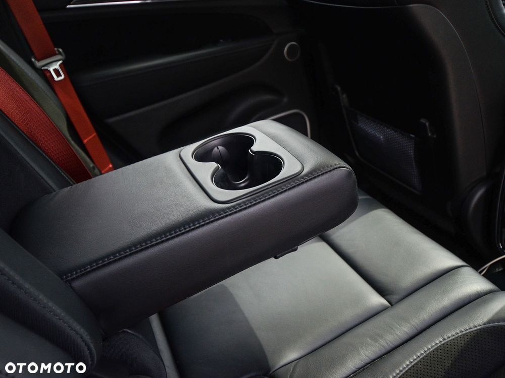 Jeep Grand Cherokee 6.4 V8 SRT8 - 24