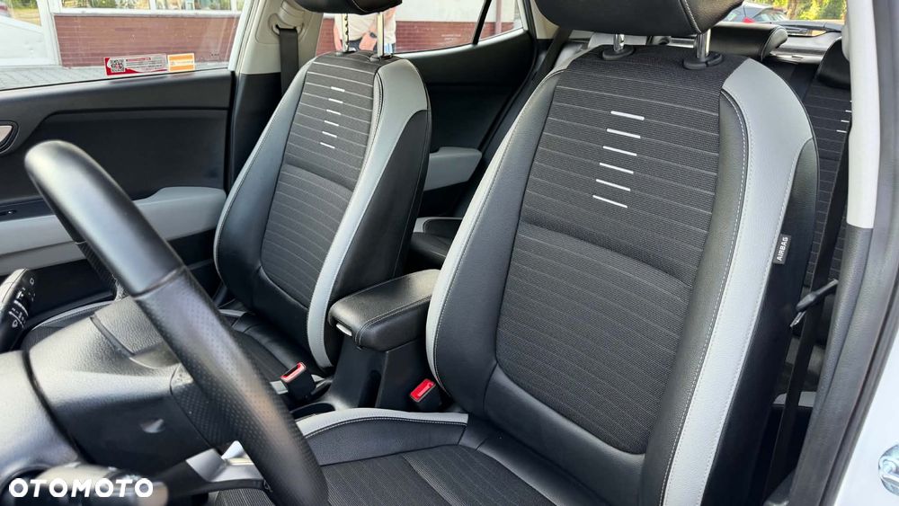 Kia Stonic 1.0 T-GDI GT Line DCT - 26