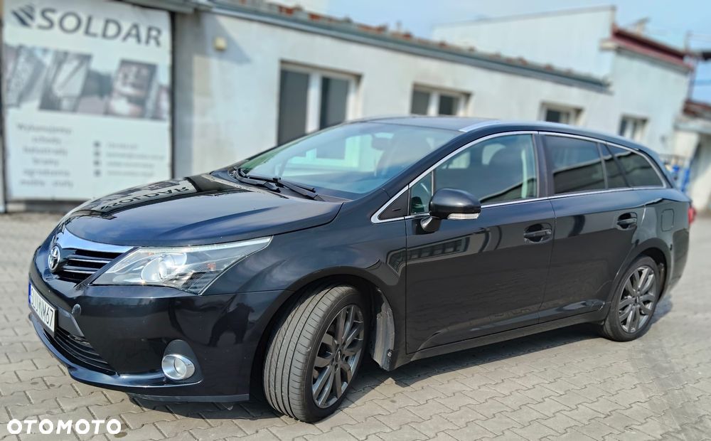 Toyota Avensis 2.0 D-4D Edition - 2