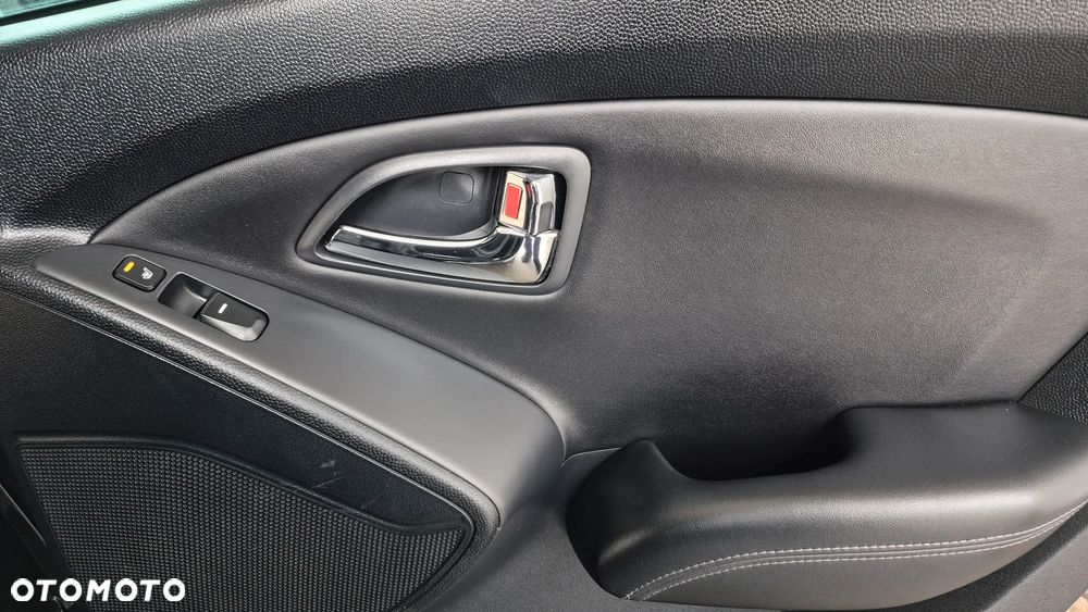 Hyundai ix35 1.7 CRDi Premium 2WD - 13