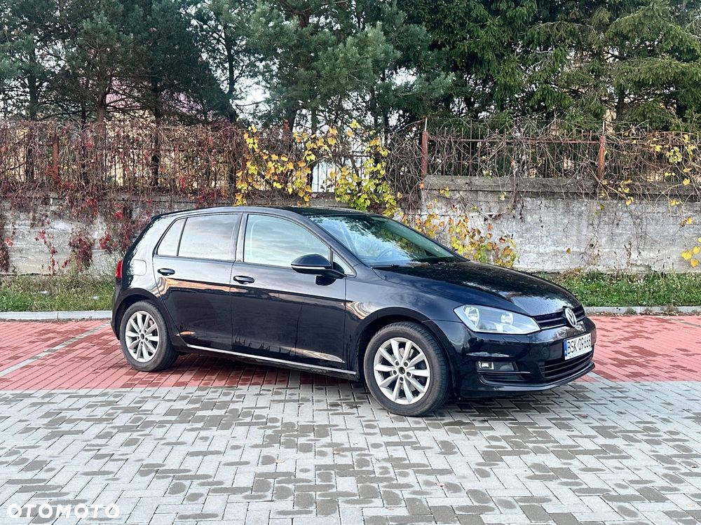 Volkswagen Golf - 9